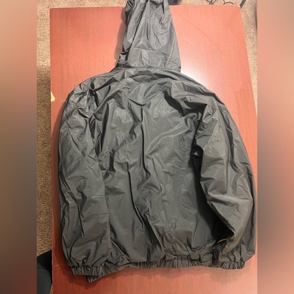 Men's Hawkeye Windbreaker Jacket for University of Iowa - Picture 3 of 3